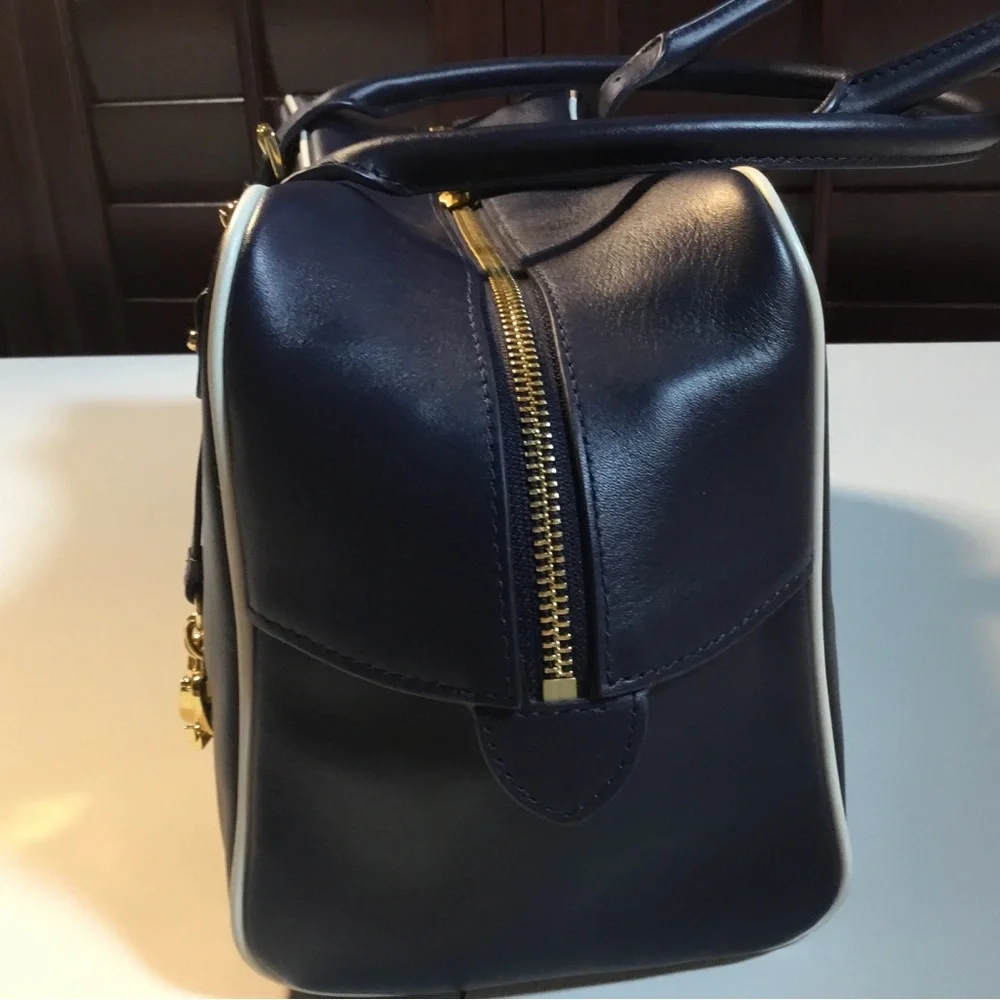Ralph Lauren Designer handbag “Marcy” Navy/White Like new condition